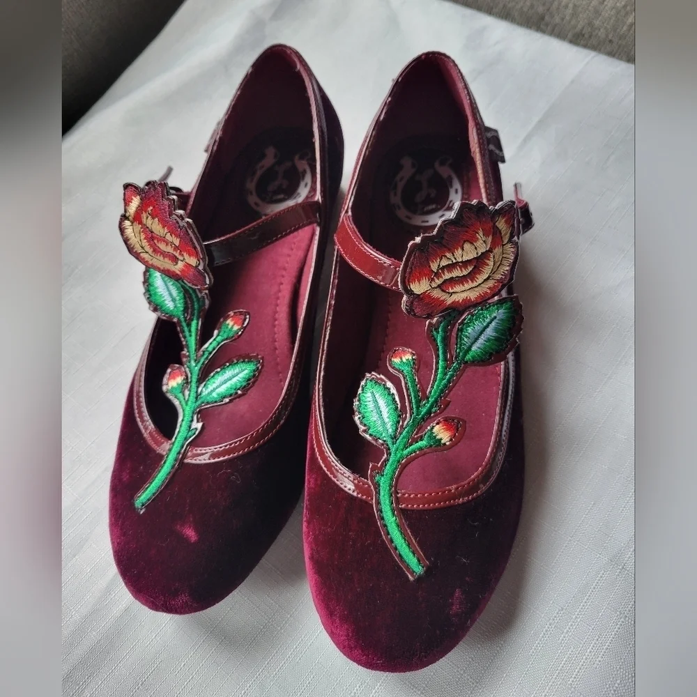Miss L Fire Floral  Velvet Embroidered  Burgundy Mary Jane Shoes Size 6.5